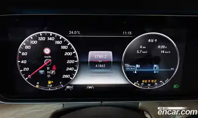 Mercedes-Benz E-Class 2019 2.0 автомат (гидро), миниатюра 8