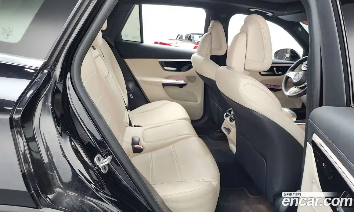 Mercedes-Benz GLC-Class 2023 2.0 гидро, фото 17 Mercedes-Benz GLC-Class 2023 2.0 гидро, фото 17