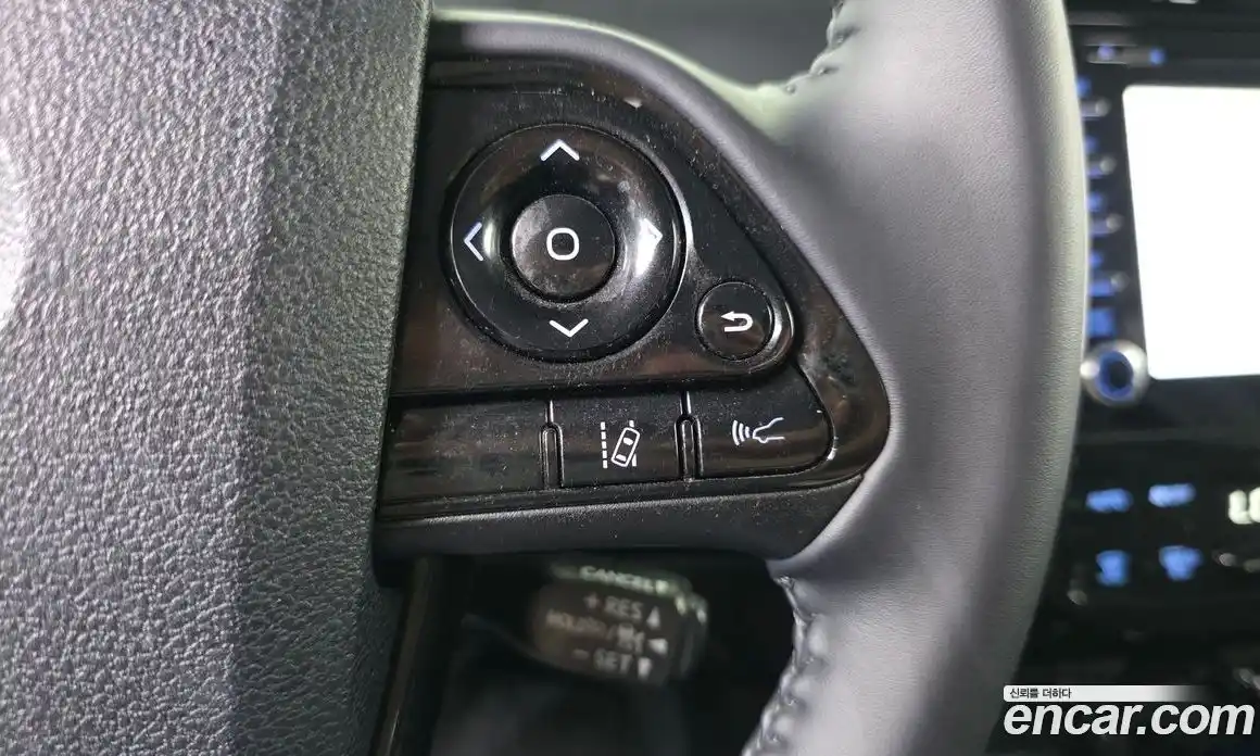Toyota Prius 2022 1.8 гидро, фото 16