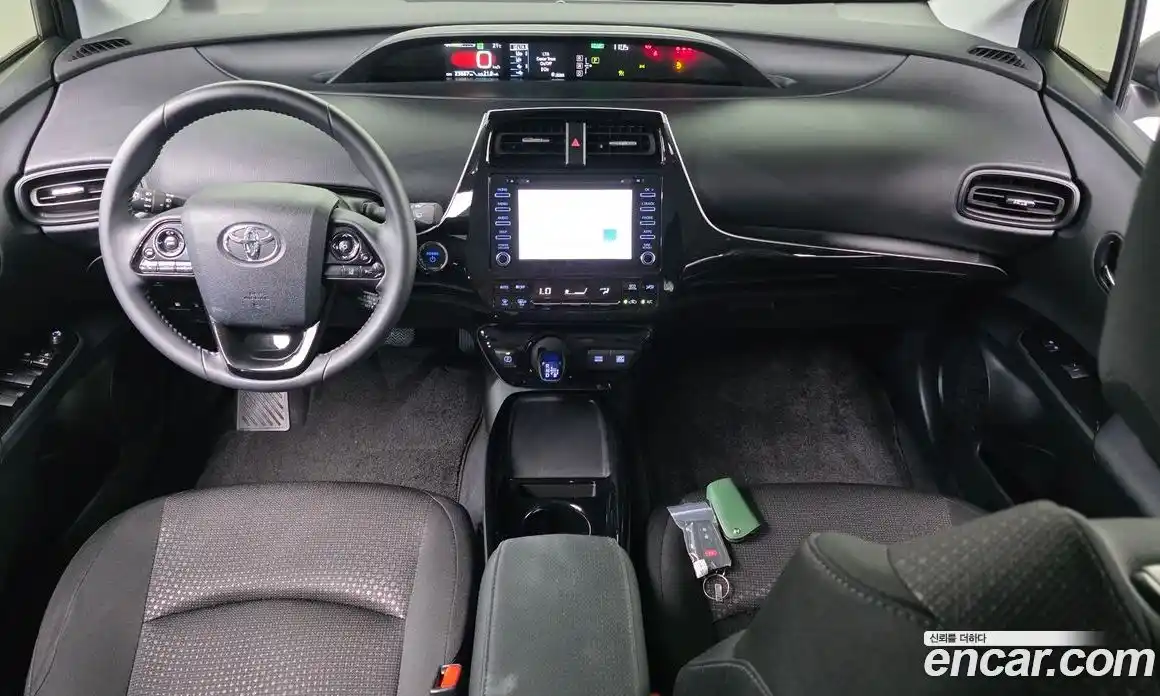 Toyota Prius 2022 1.8 гидро, фото 10