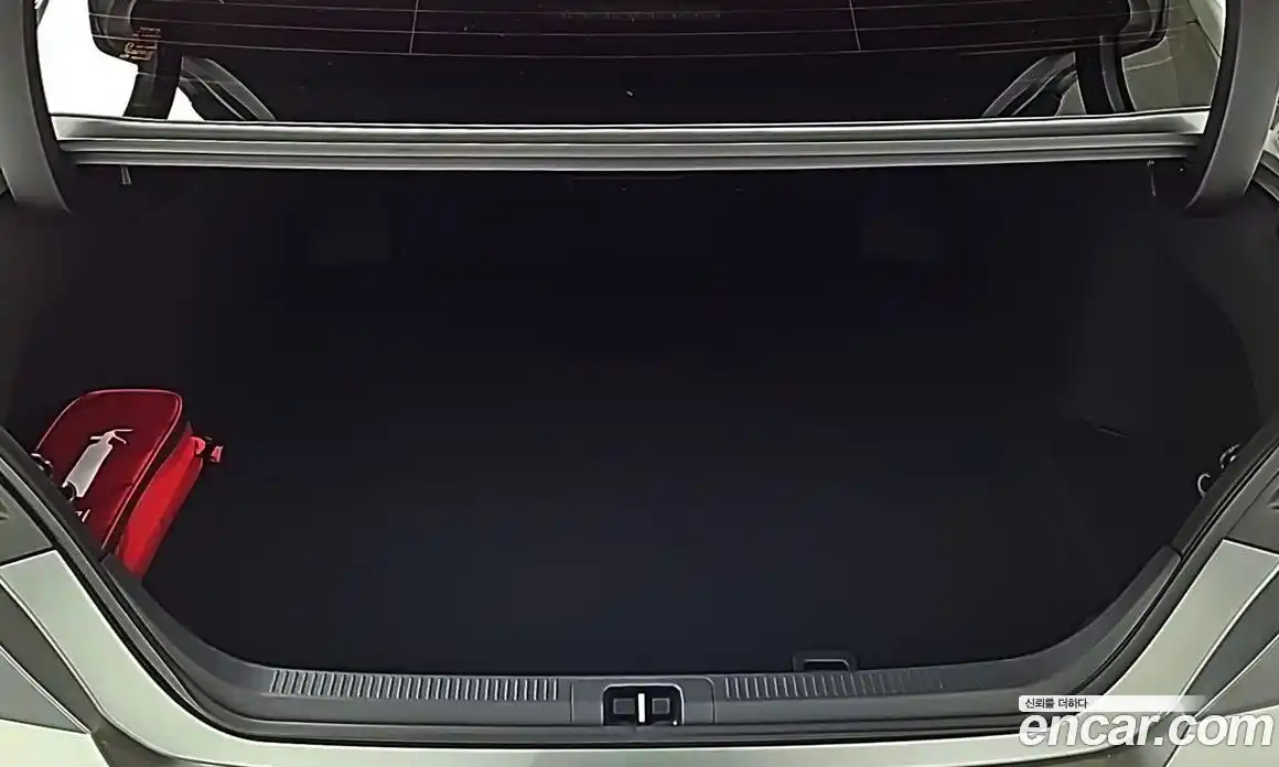 Toyota Camry 2025 2.5 гидро, фото 20