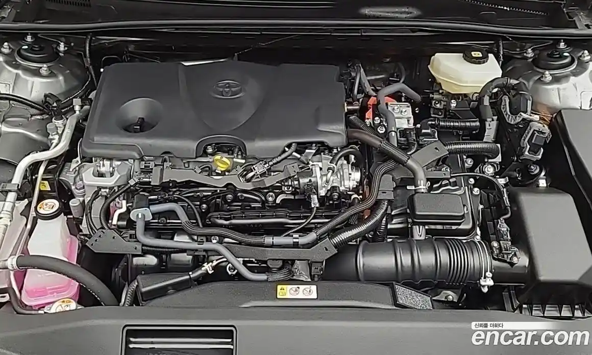 Toyota Camry 2025 2.5 гидро, фото 6
