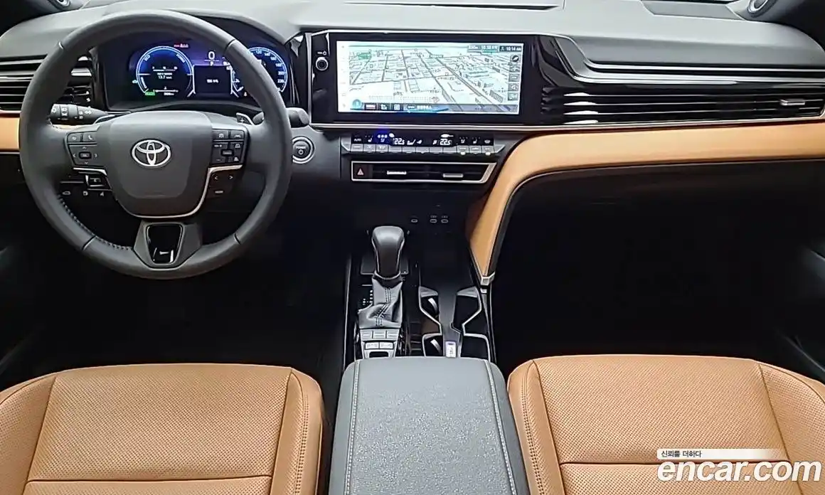 Toyota Camry 2025 2.5 гидро, фото 8