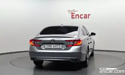 Honda Accord 2018 1.5 автомат (гидро), миниатюра 3