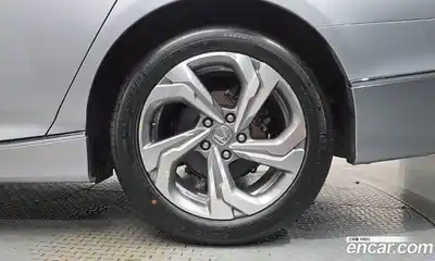 Honda Accord 2018 1.5 автомат (гидро), миниатюра 6