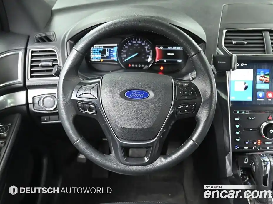 Ford Explorer 2018 2.3 автомат (гидро), фото 13