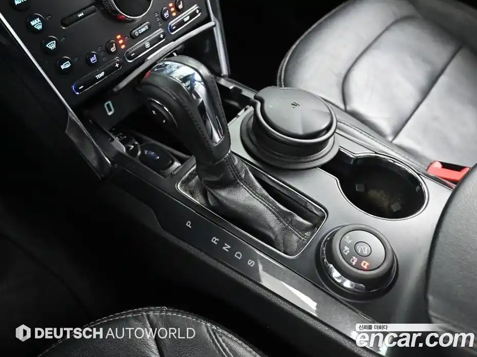 Ford Explorer 2018 2.3 автомат (гидро), фото 9