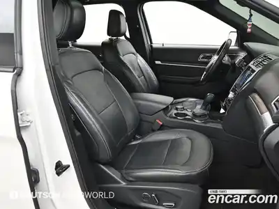 Ford Explorer 2018 2.3 автомат (гидро), миниатюра 10