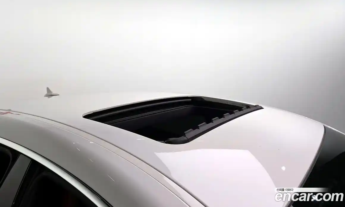 Maserati Quattroporte 2018 3.0 гидро, фото 18