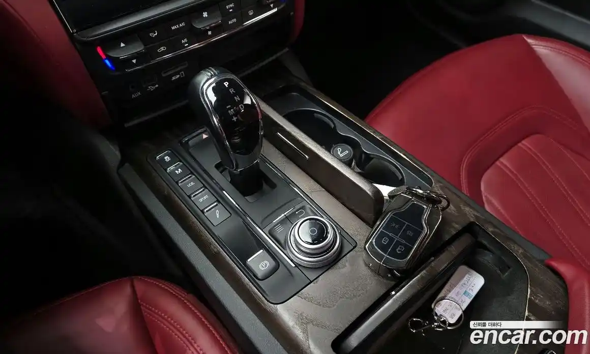 Maserati Quattroporte 2018 3.0 гидро, фото 9