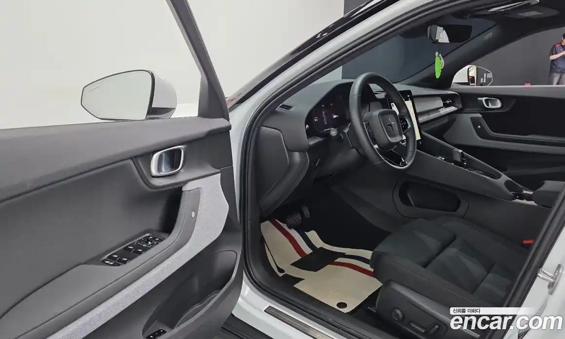Polestar Polestar 2 2023 0.2 гидро, фото 13