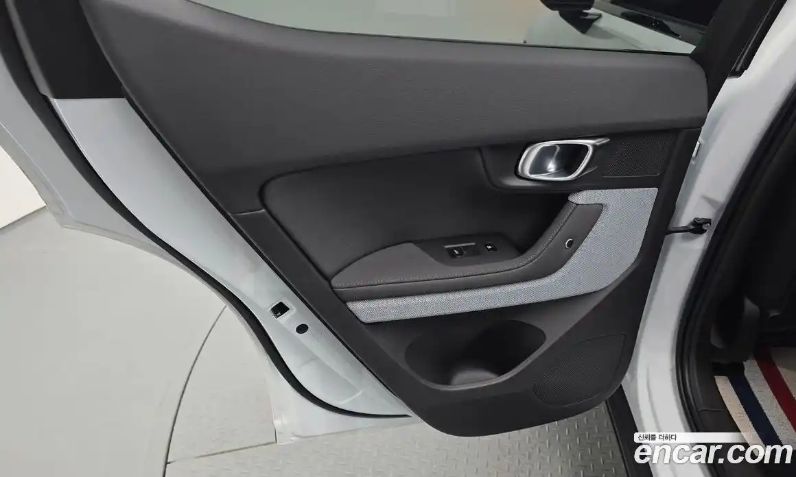 Polestar Polestar 2 2023 0.2 гидро, фото 15