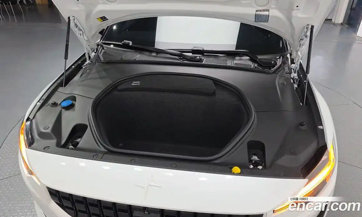 Polestar Polestar 2 2023 0.2 гидро, фото 6