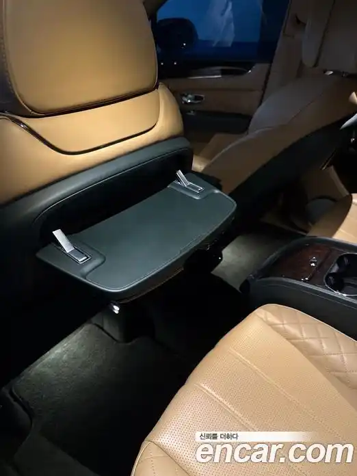 Bentley Bentayga 2018 6.0 гидро, фото 13