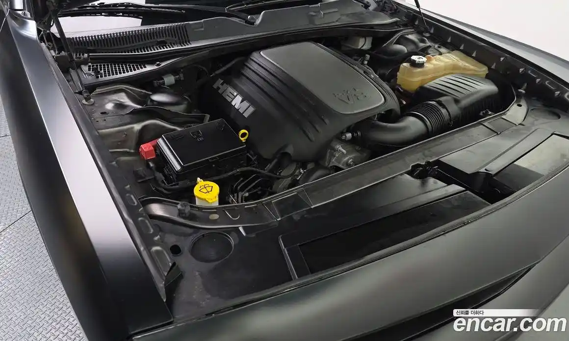 Dodge Challenger 2019 5.7 гидро, фото 6