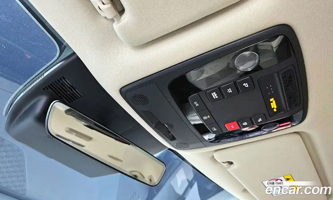 Kia Carnival 2024 1.6 автомат (гидро), фото 18