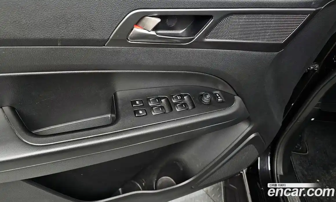 SsangYong Rexton 2023 2.2 автомат (гидро), фото 18