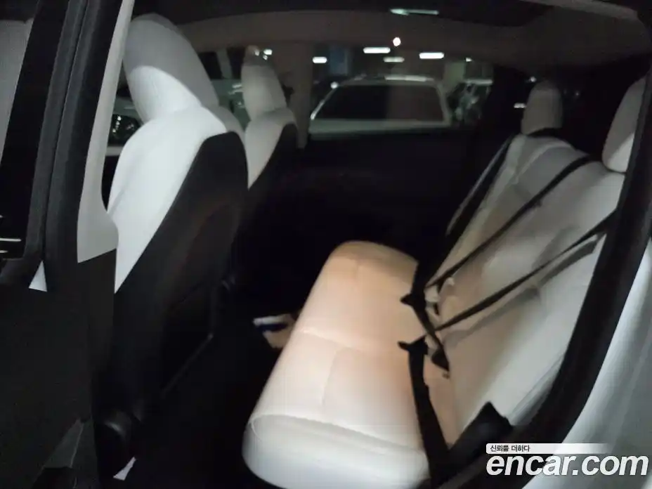 Tesla Model Y 2024 0.1 гидро, фото 9