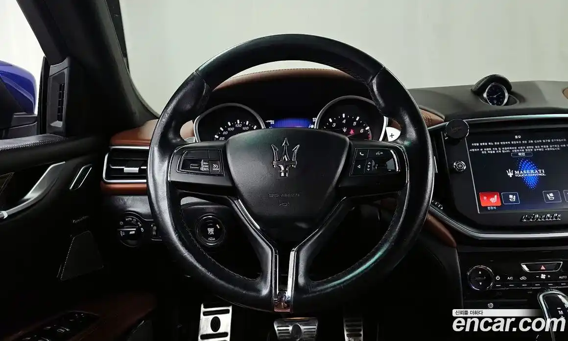 Maserati Ghibli 2014 3.0 гидро, фото 13