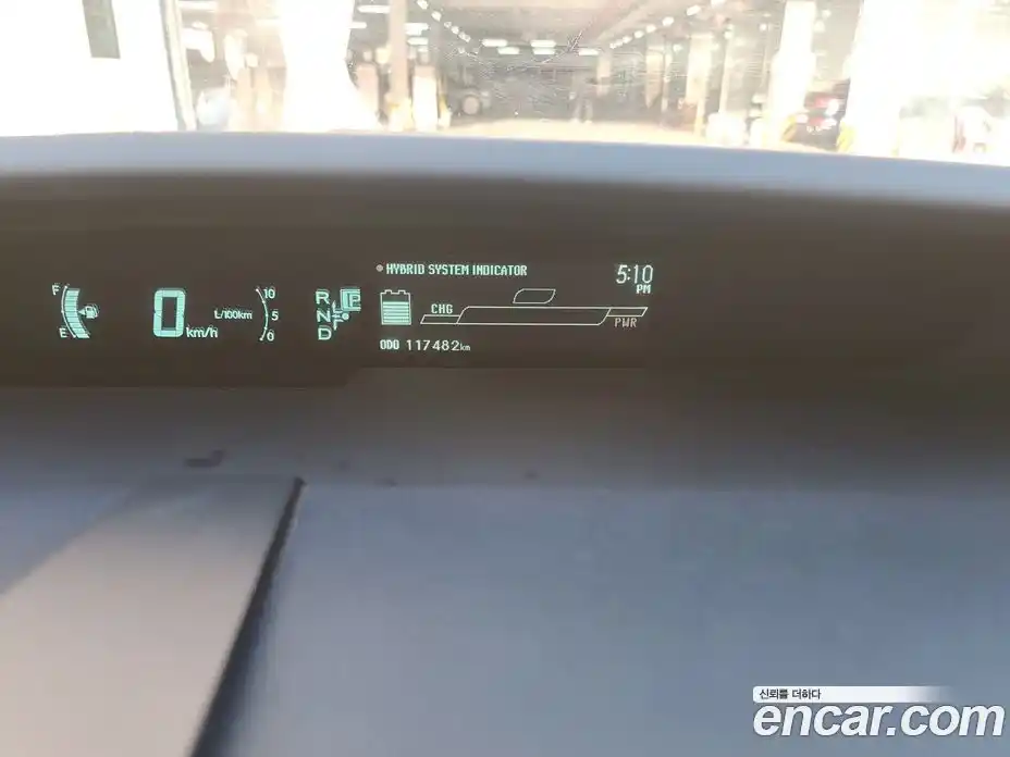 Toyota Prius 2010 1.8 вариатор, фото 7
