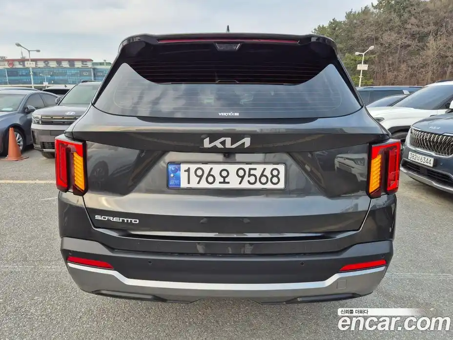 Kia Sorento 2024 2.2 автомат (гидро), фото 5