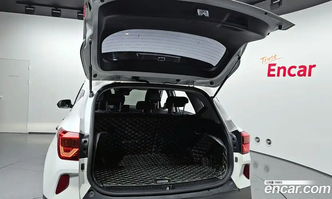 Kia Seltos 2021 1.6 автомат (гидро), фото 20
