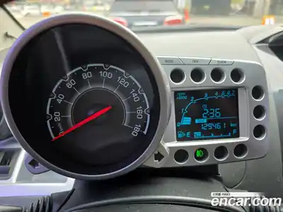 Chevrolet Spark 2012 1.0 автомат (гидро), миниатюра 6