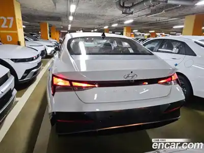 Hyundai Avante 2026 1.6 автомат (гидро), миниатюра 6