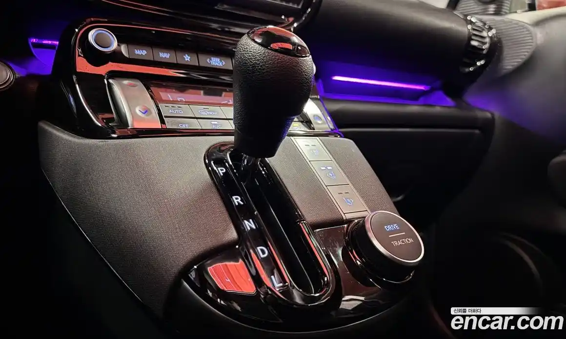 Hyundai Casper 2022 1.0 автомат (гидро), фото 13