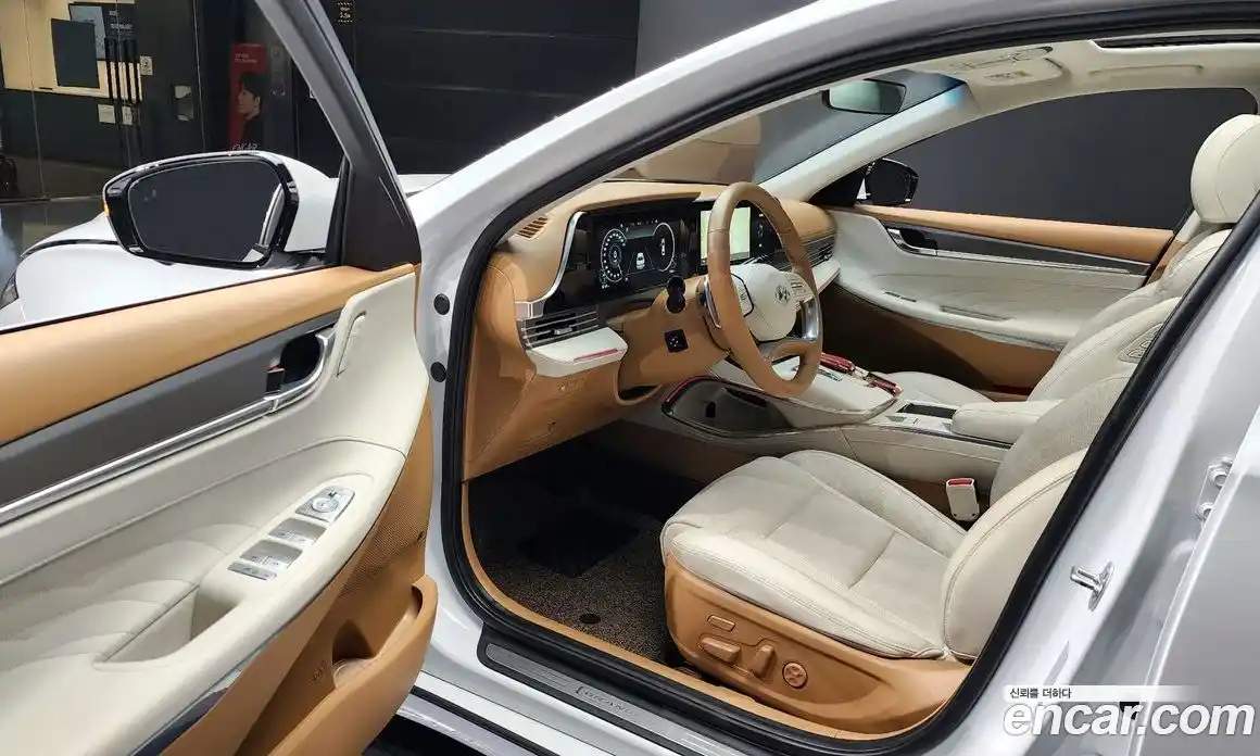Hyundai Grandeur 2020 2.5 автомат (гидро), фото 13