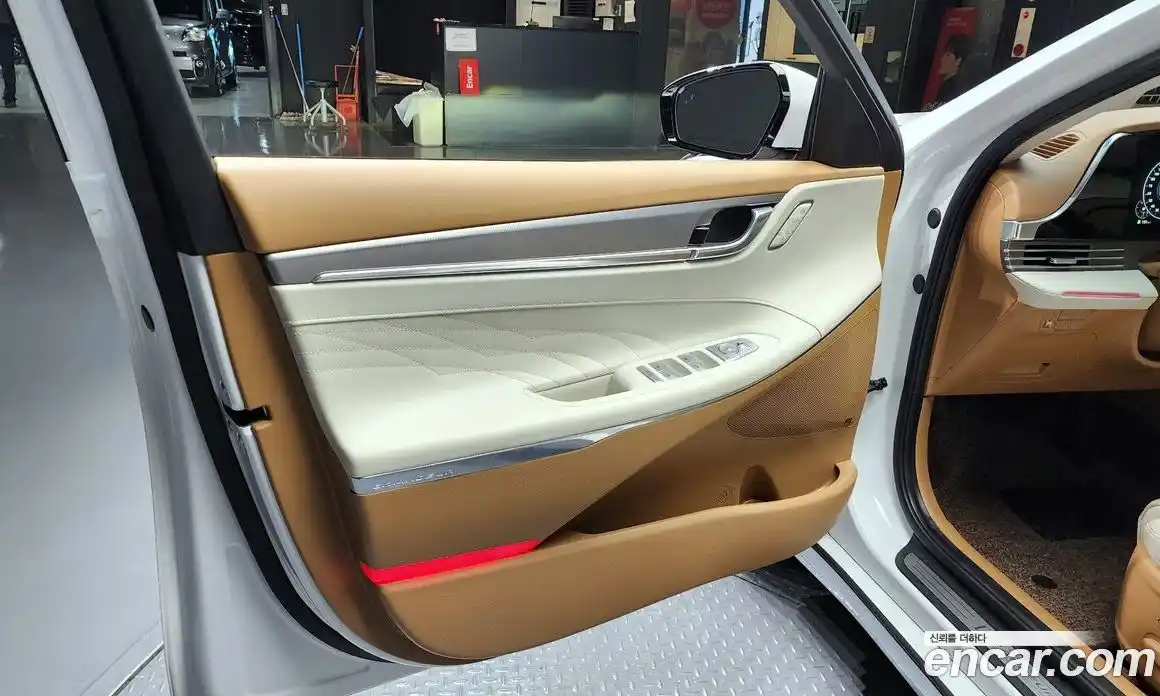 Hyundai Grandeur 2020 2.5 автомат (гидро), фото 14