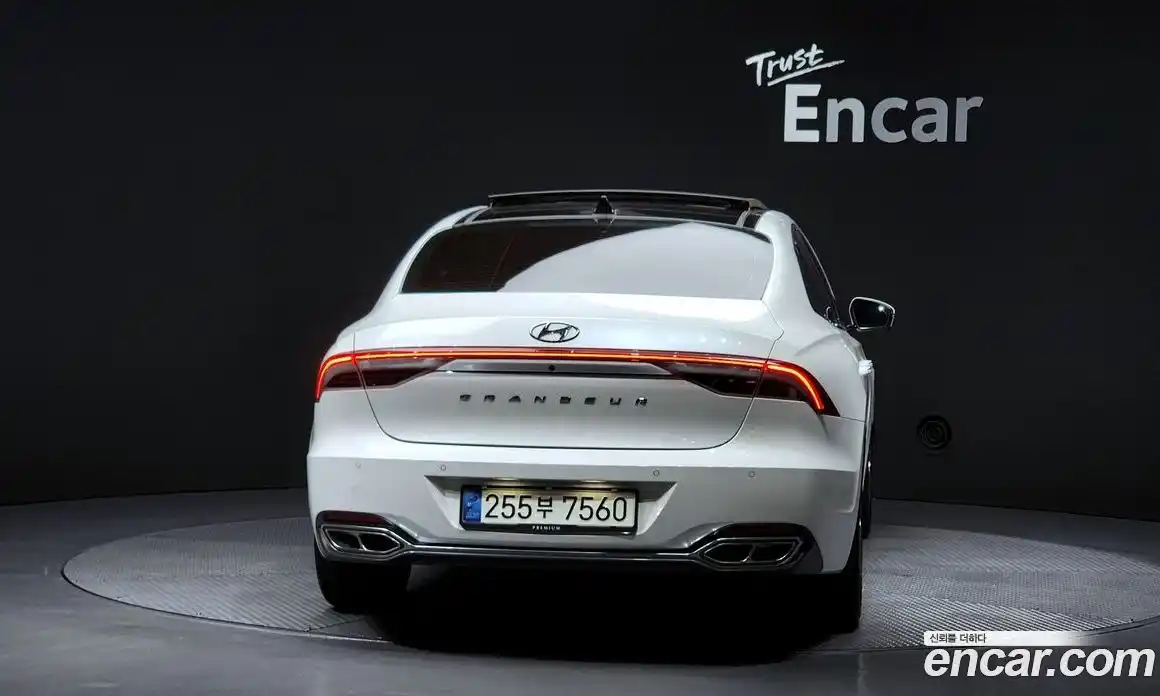 Hyundai Grandeur 2020 2.5 автомат (гидро), фото 4