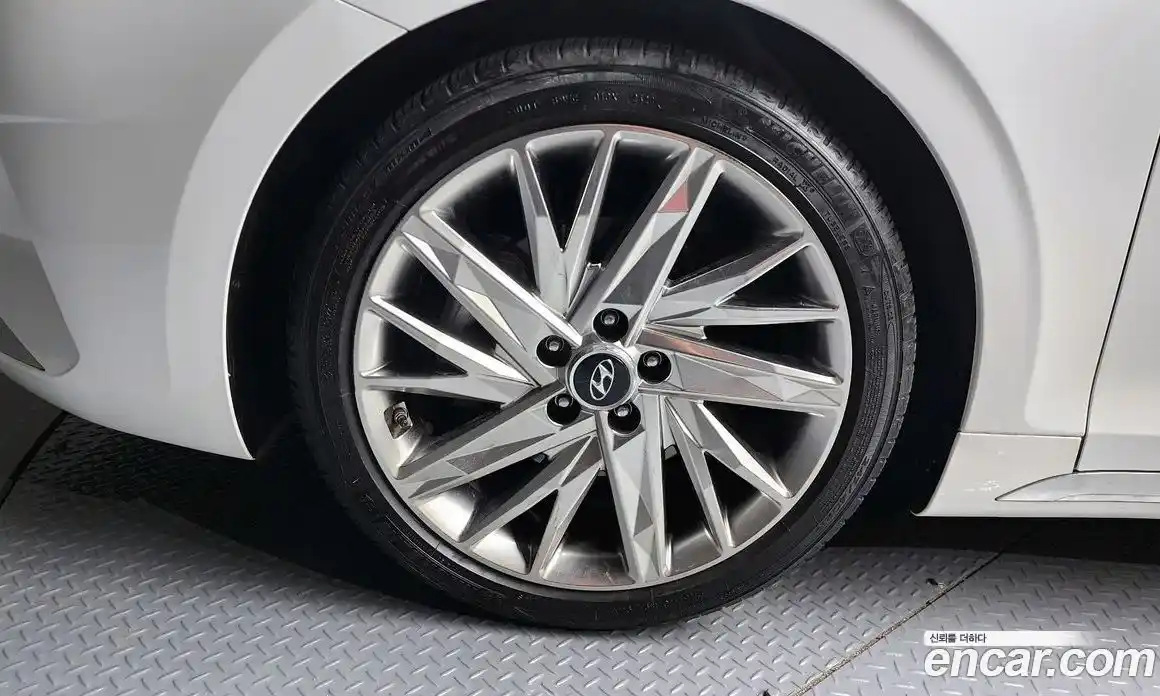 Hyundai Grandeur 2020 2.5 автомат (гидро), фото 5