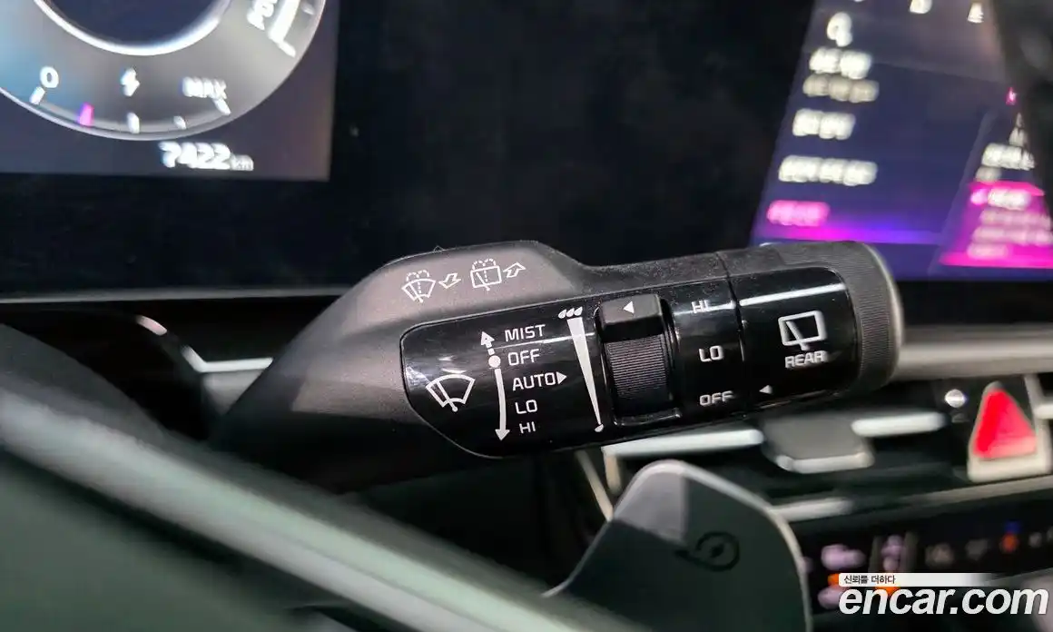 Kia Niro 2023 0.2 автомат (гидро), фото 27