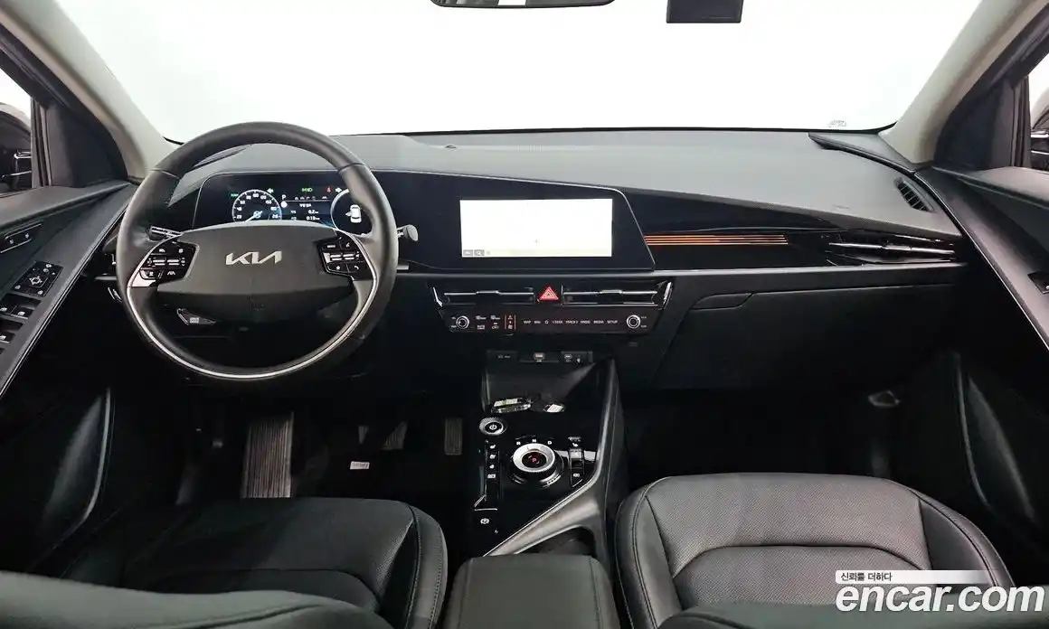 Kia Niro 2023 0.2 автомат (гидро), фото 10