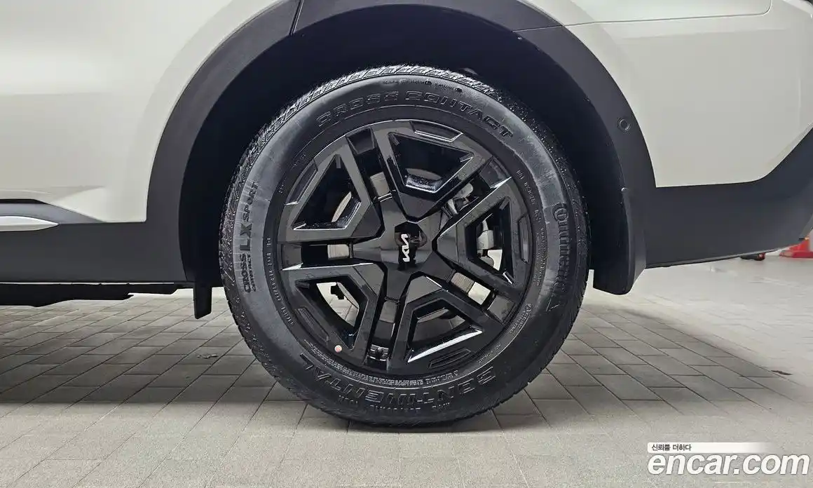 Kia Sorento 2024 1.6 автомат (гидро), фото 7
