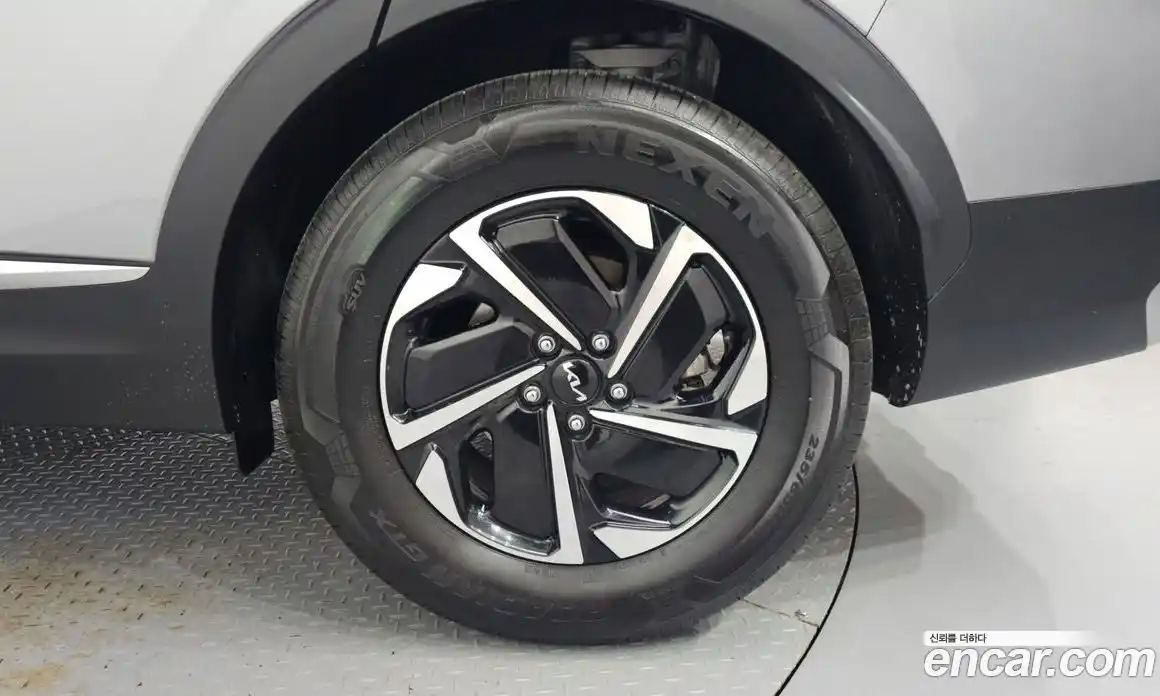 Kia Sportage 2022 1.6 автомат (гидро), фото 7
