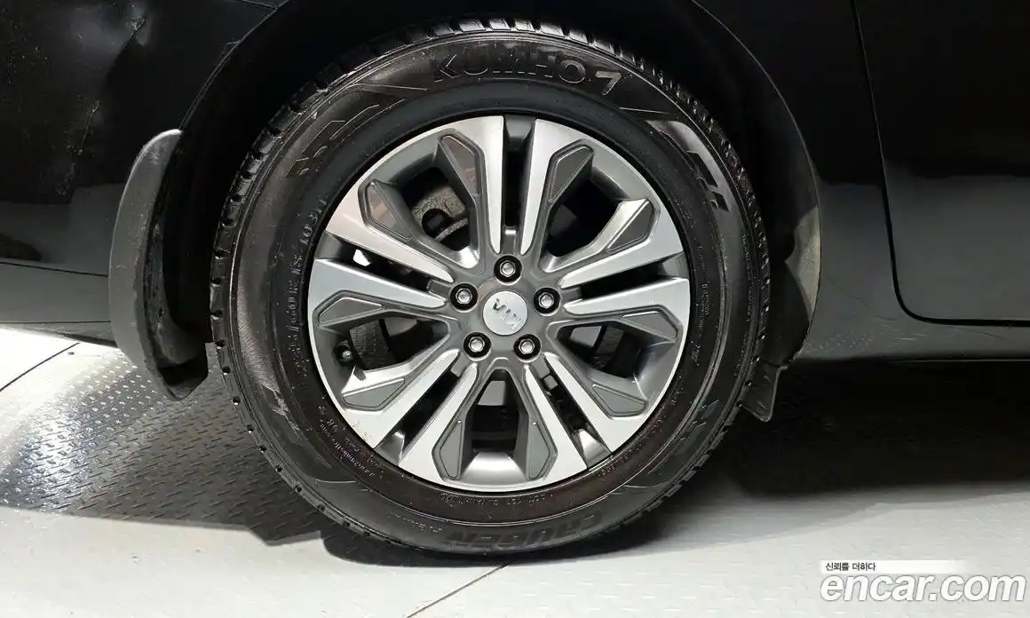 Kia Carnival 2020 2.2 автомат (гидро), фото 30