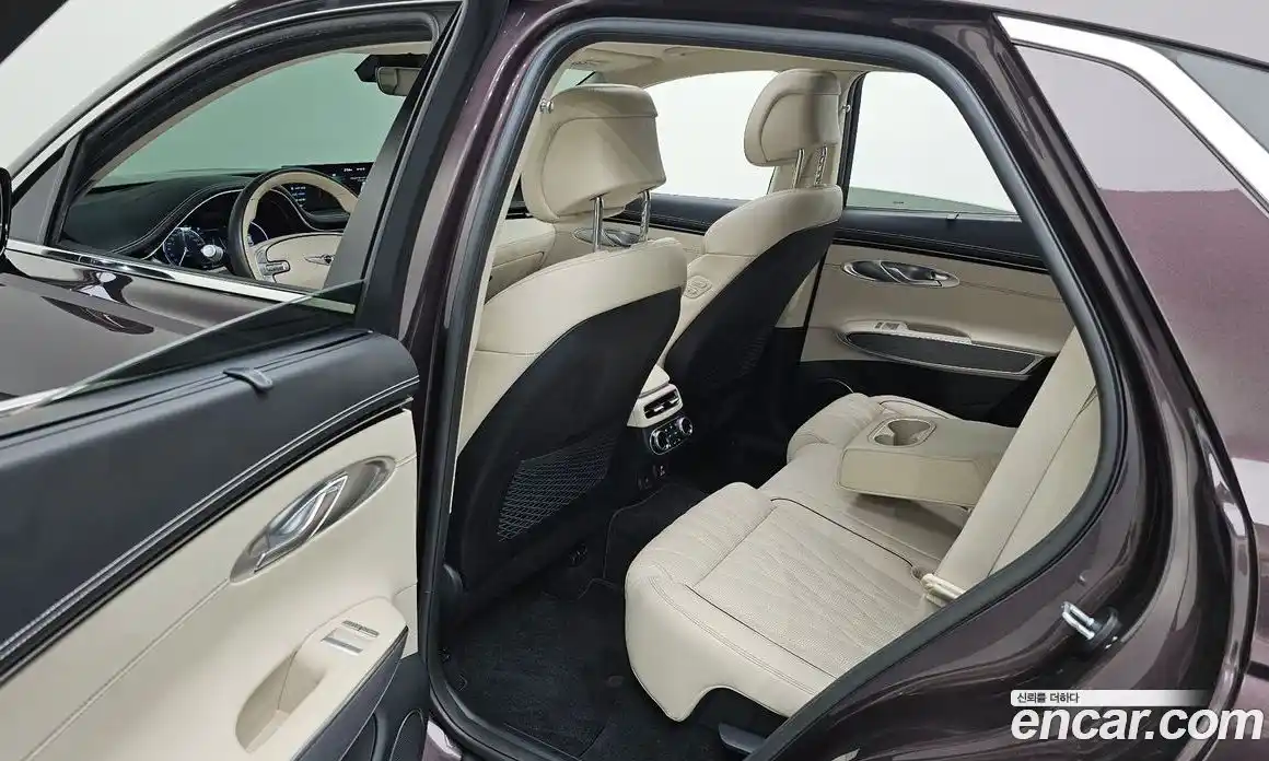 Genesis GV70 2021 2.5 автомат (гидро), фото 15