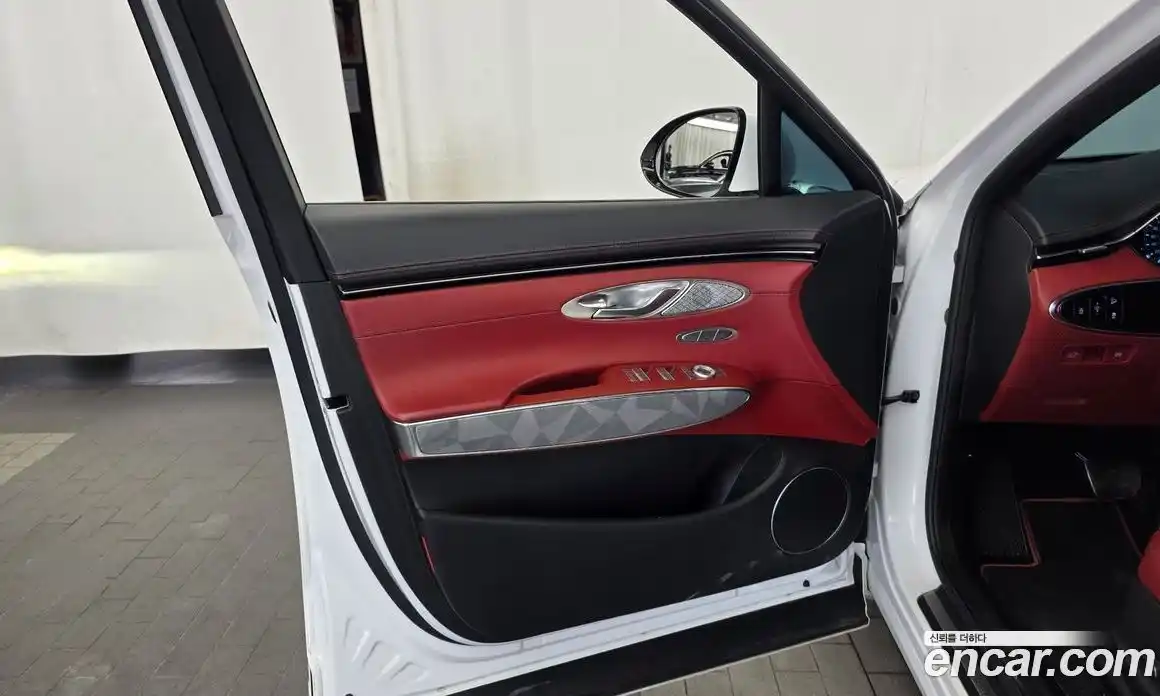 Genesis GV70 2022 2.5 автомат (гидро), фото 14