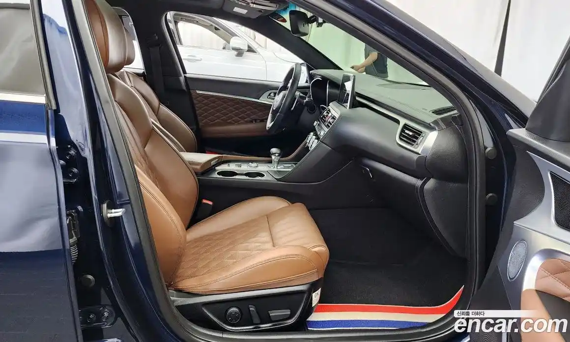 Genesis G70 2019 2.0 автомат (гидро), фото 17