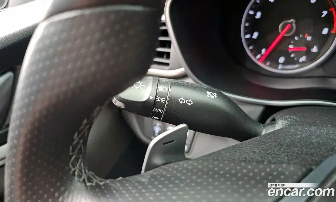 Genesis G70 2020 2.0 автомат (гидро), фото 23