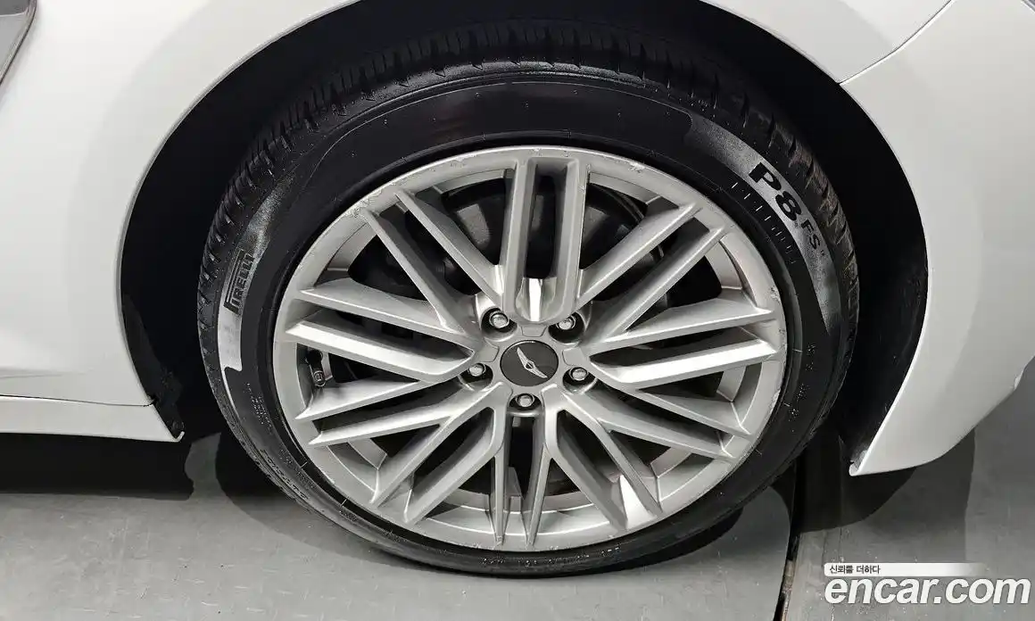 Genesis G70 2020 2.0 автомат (гидро), фото 7