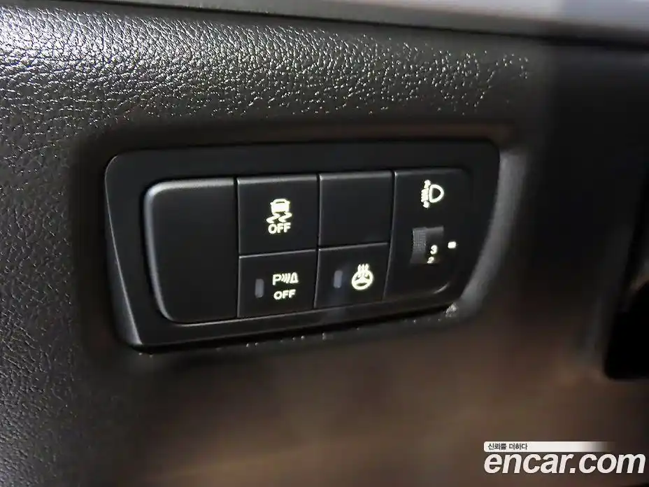 SsangYong Korando 2018 2.2 автомат (гидро), фото 14