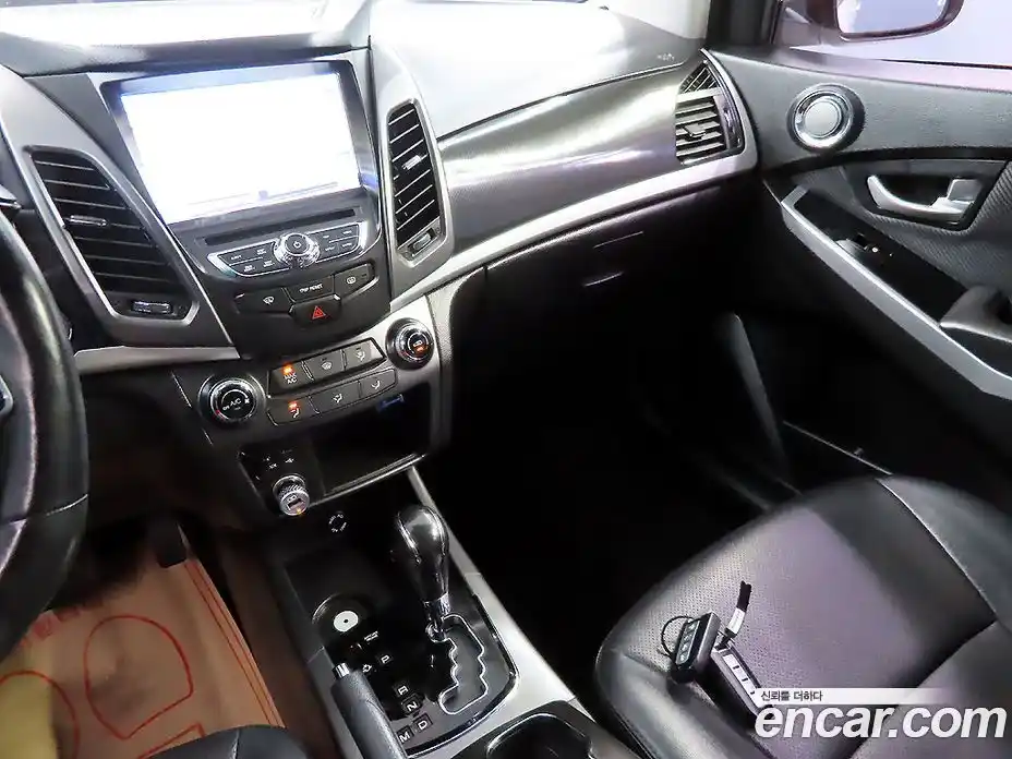 SsangYong Korando 2018 2.2 автомат (гидро), фото 18