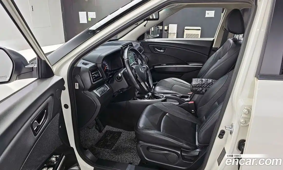 SsangYong TIBOLI 2019 1.5 автомат (гидро), фото 13