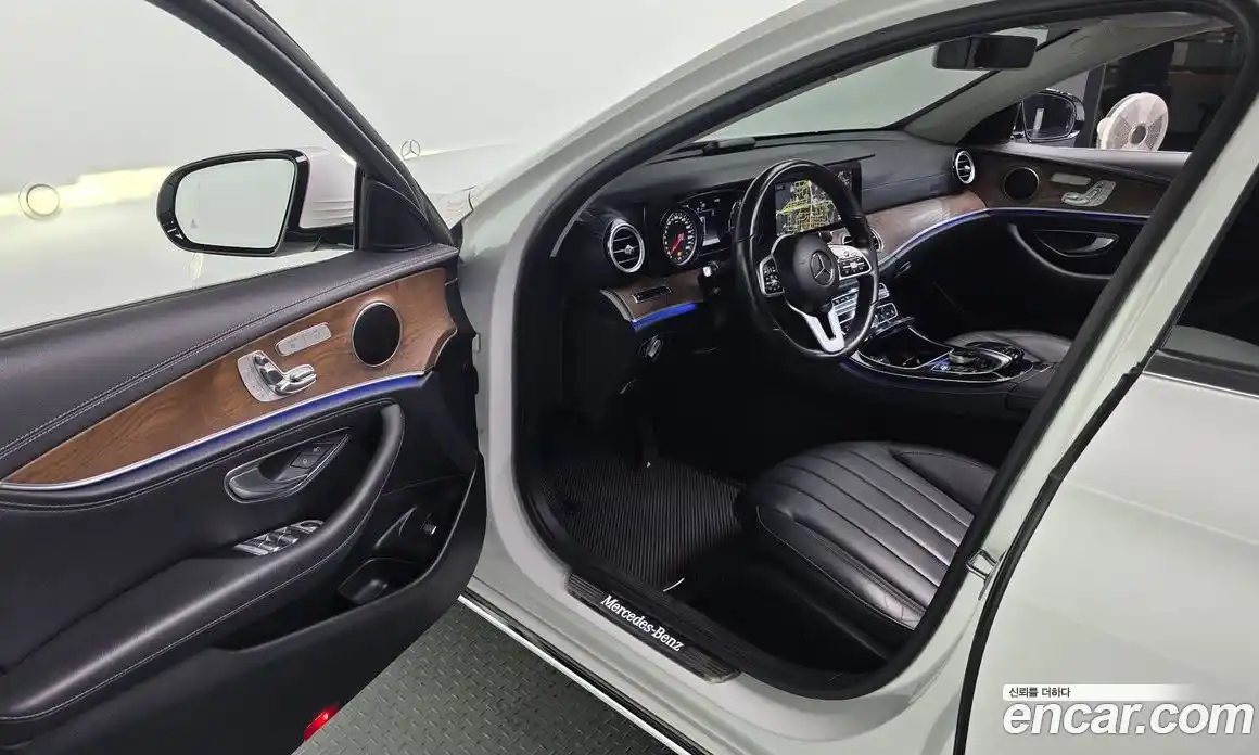 Mercedes-Benz E-Class 2019 1.9 автомат (гидро), фото 13