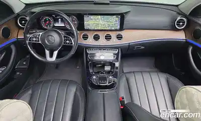 Mercedes-Benz E-Class 2019 1.9 автомат (гидро), миниатюра 10
