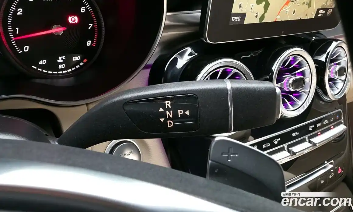 Mercedes-Benz C-Class 2017 2.0 автомат (гидро), фото 9