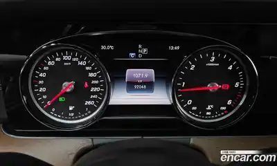 Mercedes-Benz E-Class 2018 1.9 автомат (гидро), миниатюра 11